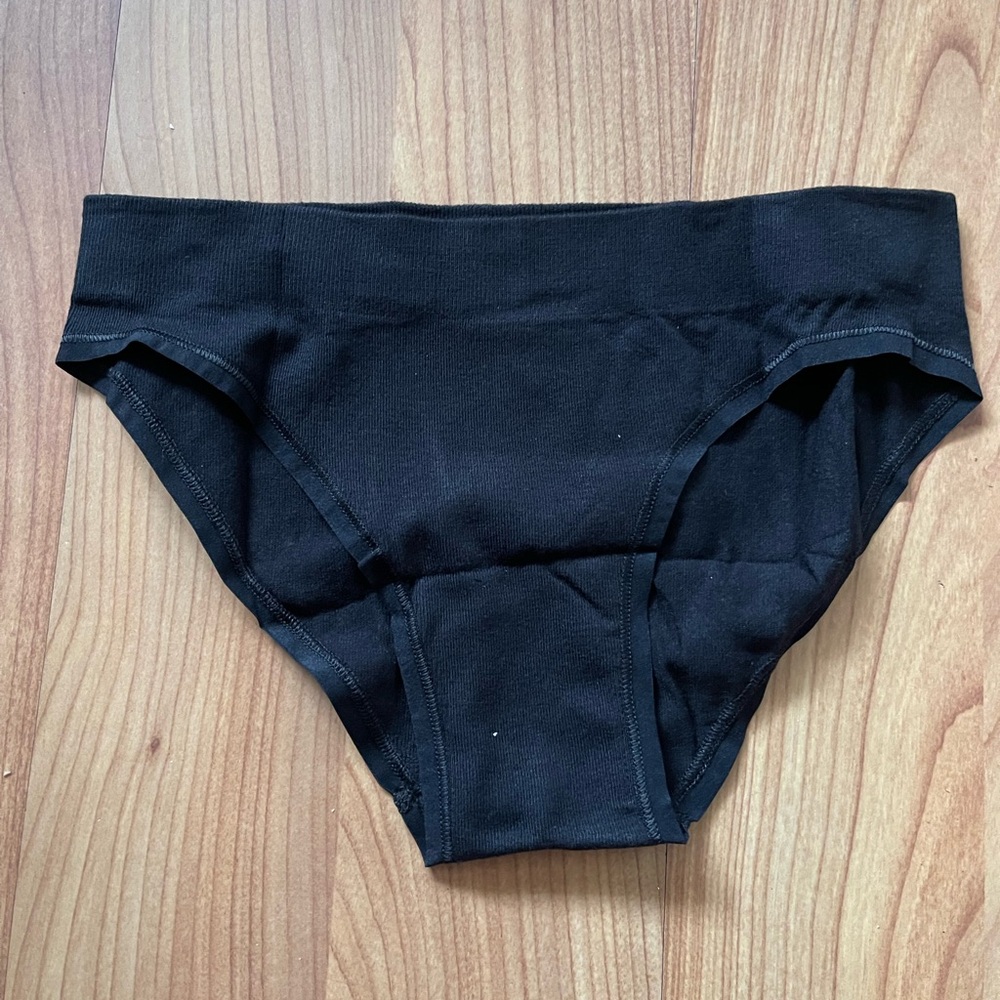 Sweaty Betty Black Seamless Hipster